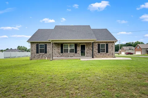 168 Grace Ct