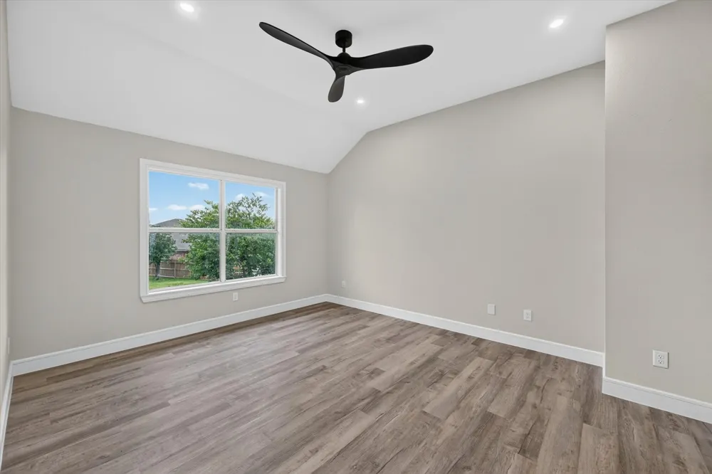 640 Fossil Wood Drive Saginaw, TX 76179