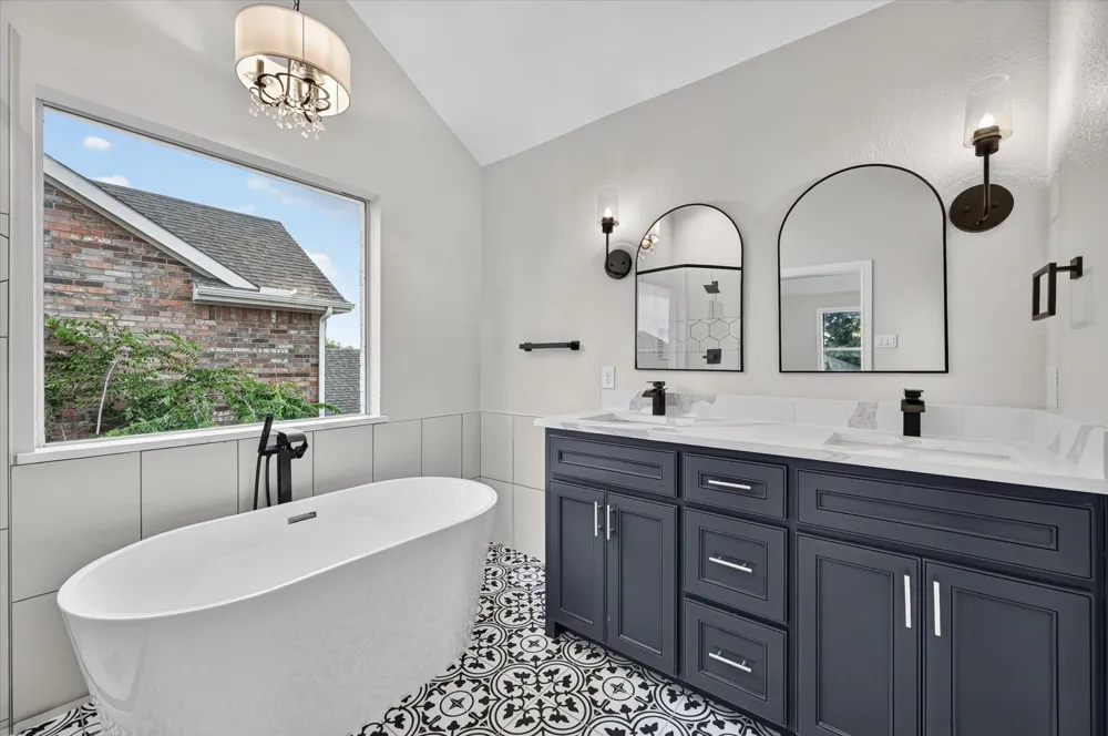 640 Fossil Wood Drive Saginaw, TX 76179