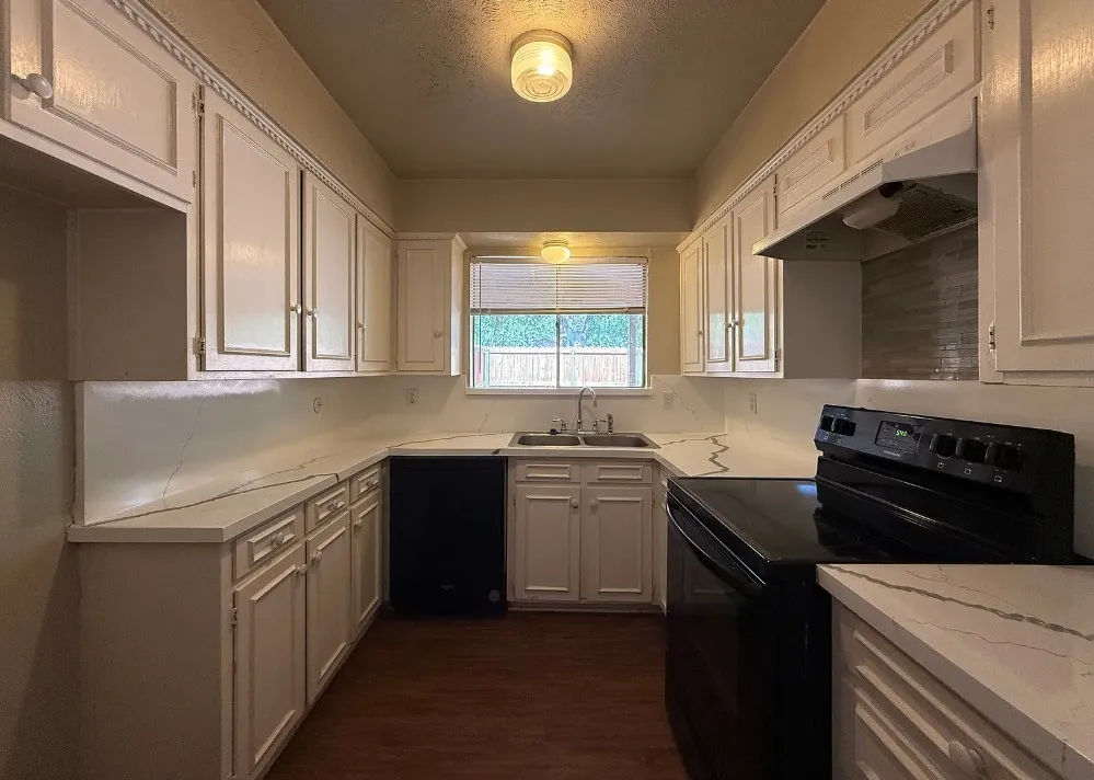 730 Londonderry Lane #734 Denton, TX 76205