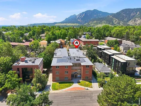 948 North Street #17