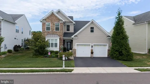 176 ARBORRIDGE DRIVE