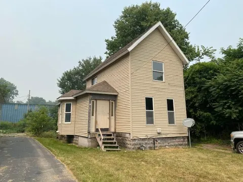 153 3rd Street