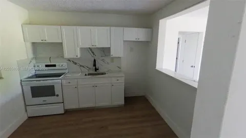 2660 Palm Ave #1