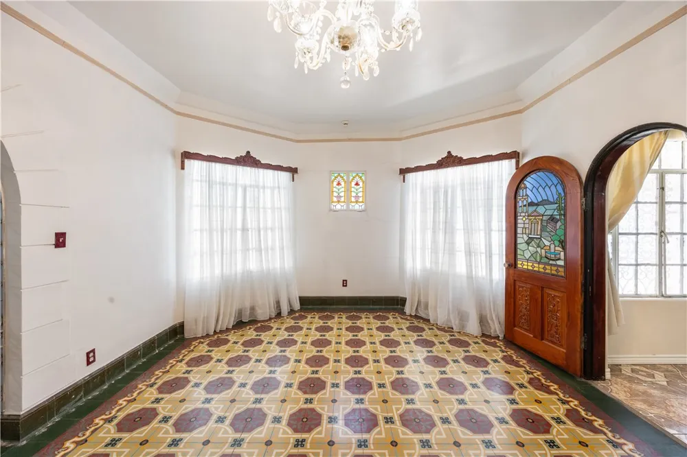 400 W St Charles Avenue San Diego, TX 78384