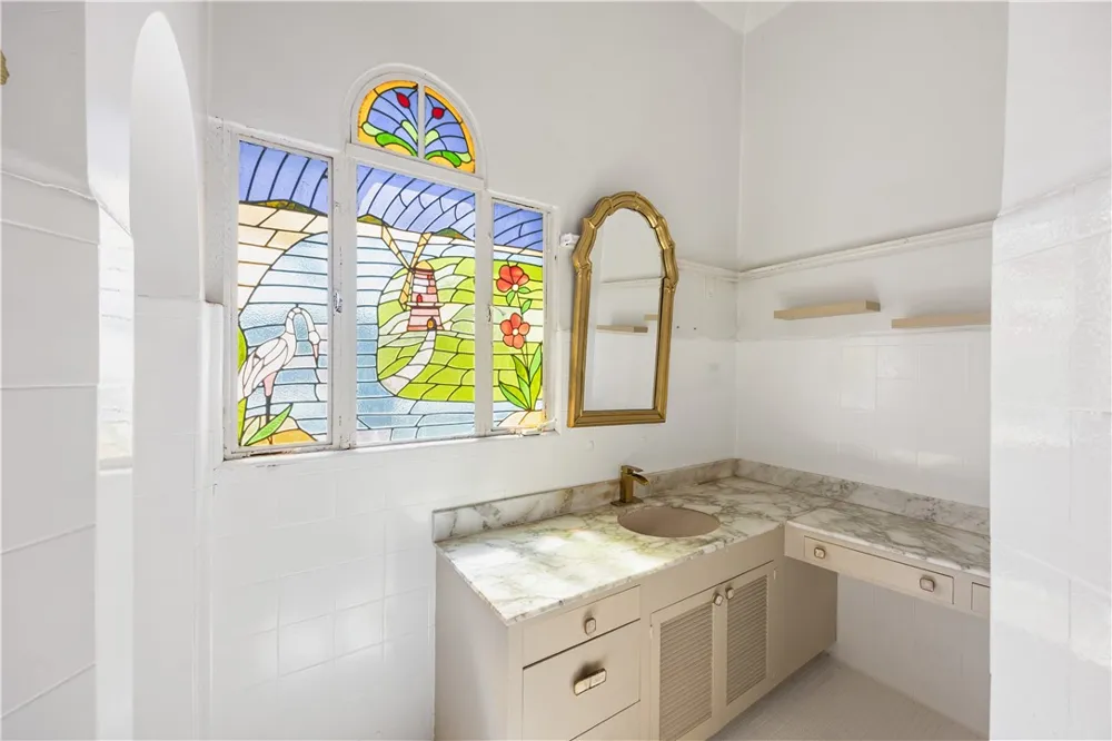 400 W St Charles Avenue San Diego, TX 78384