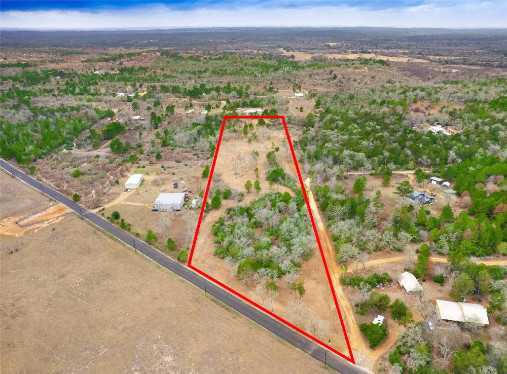 123 Abbey Lane Smithville, TX 78957
