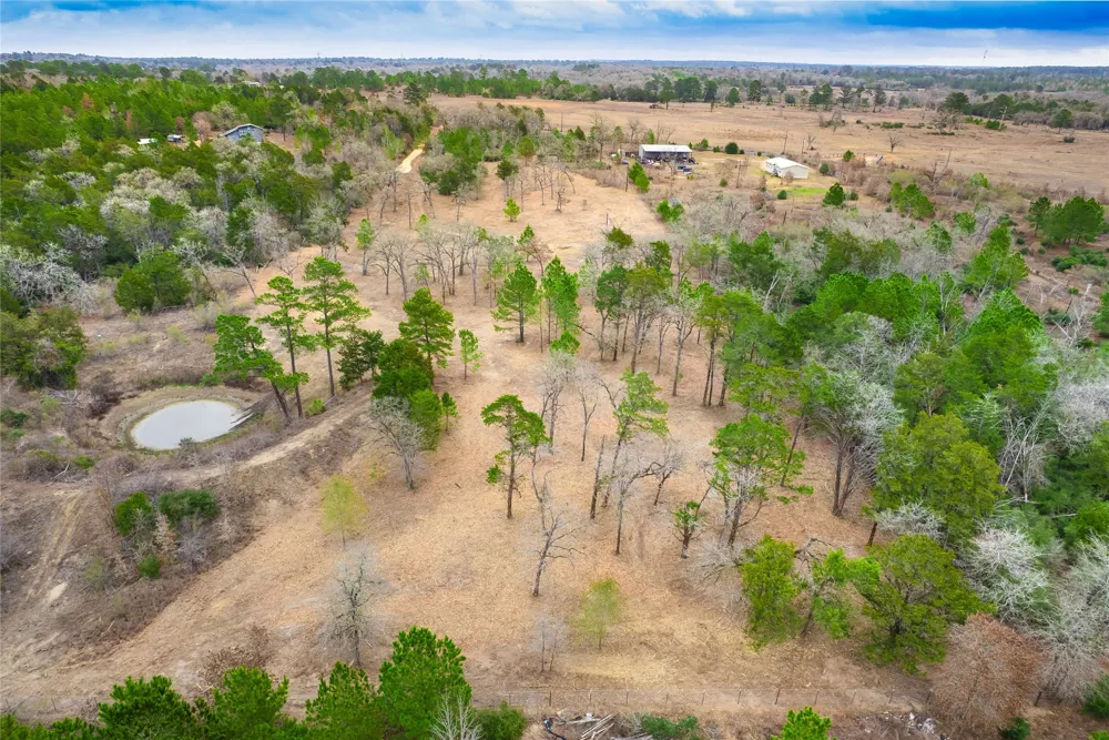 123 Abbey Lane Smithville, TX 78957
