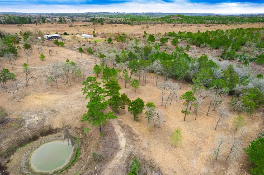 123 Abbey Lane Smithville, TX 78957