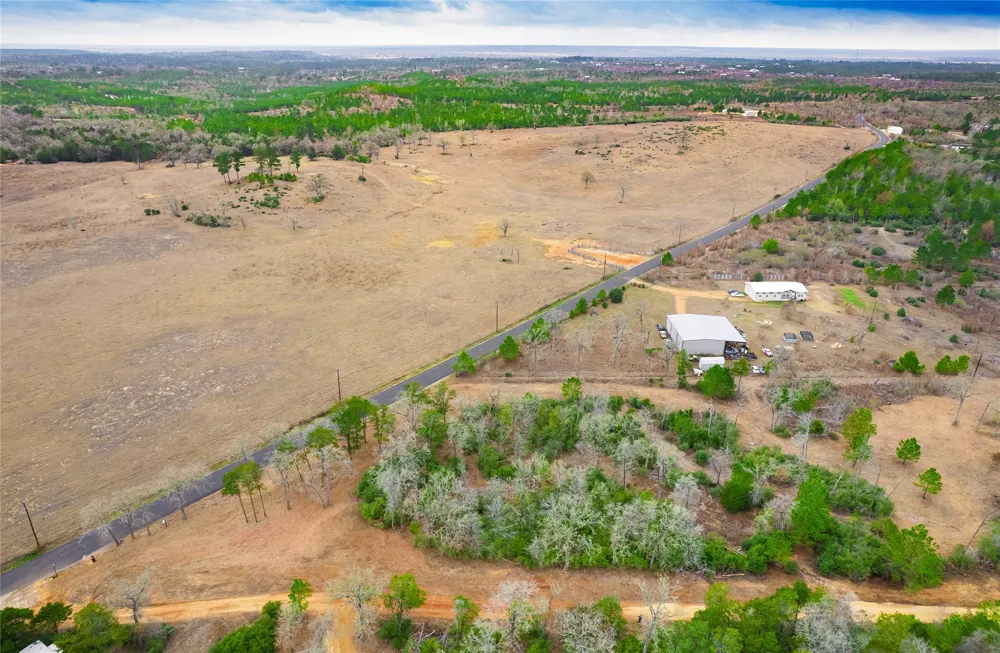 123 Abbey Lane Smithville, TX 78957