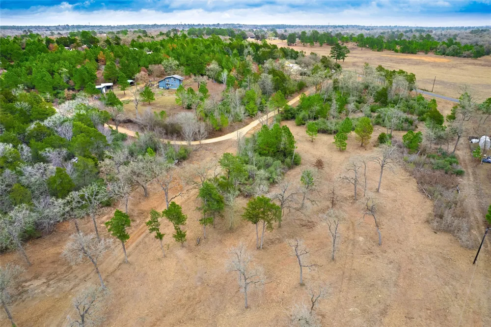 123 Abbey Lane Smithville, TX 78957