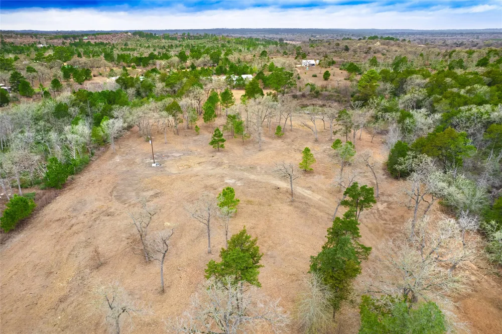 123 Abbey Lane Smithville, TX 78957