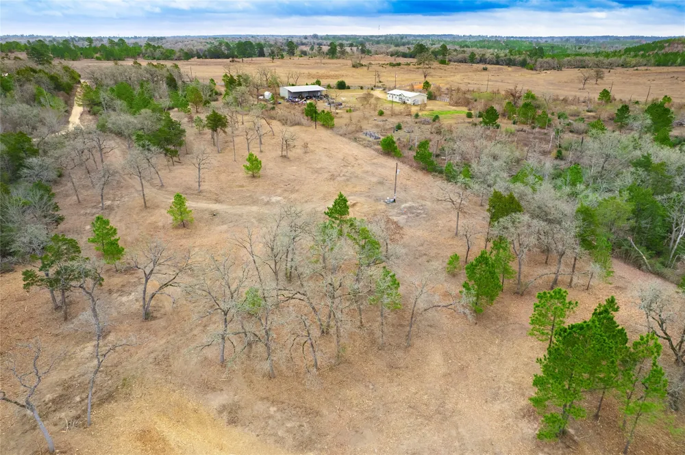 123 Abbey Lane Smithville, TX 78957