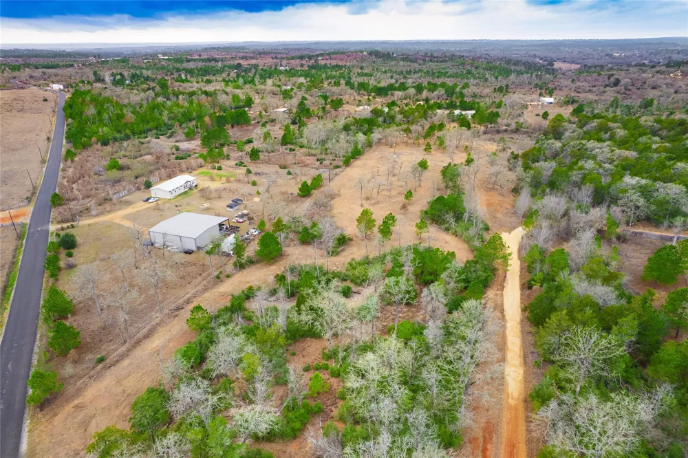 123 Abbey Lane Smithville, TX 78957