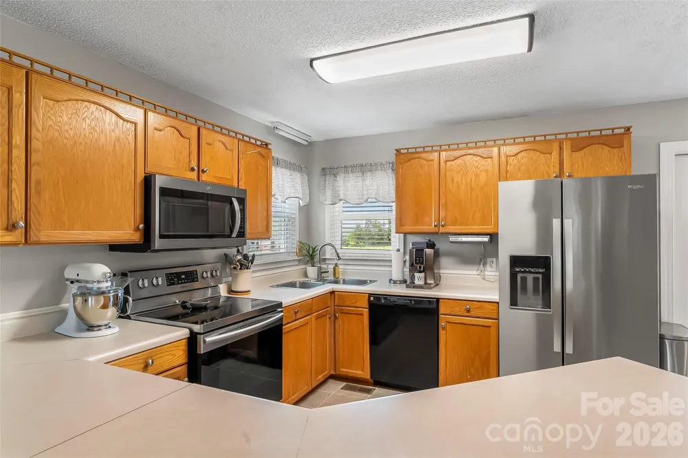 3955 Northernmistic Drive Maiden, NC 28650