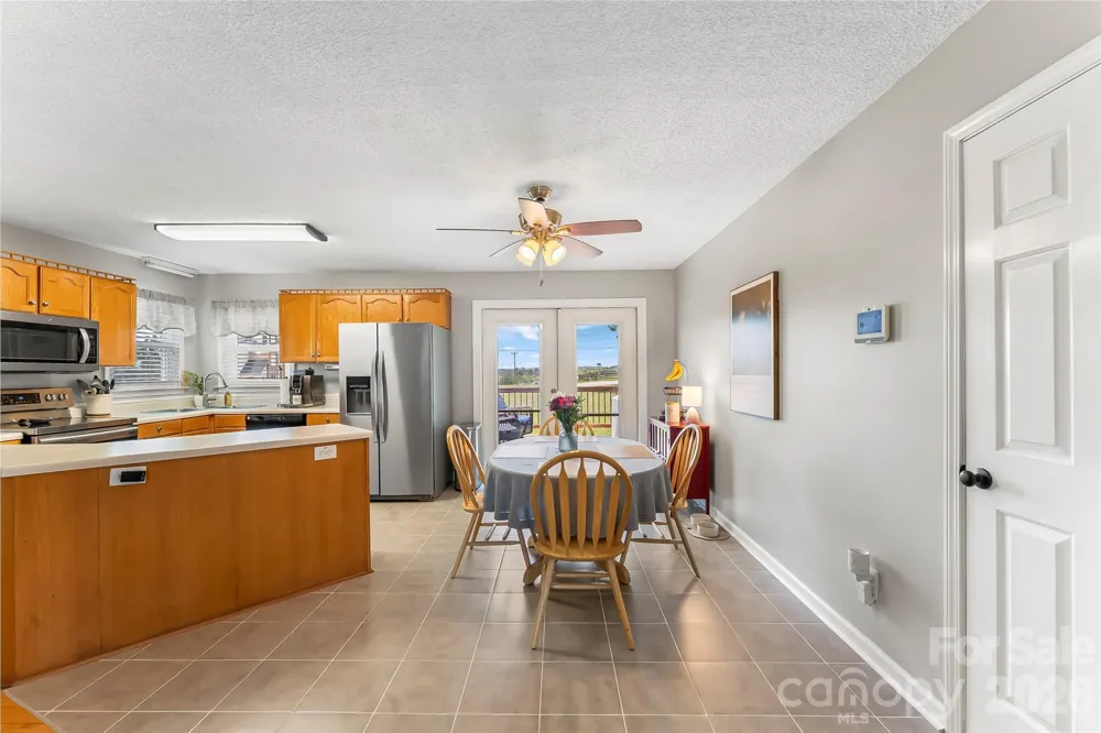 3955 Northernmistic Drive Maiden, NC 28650