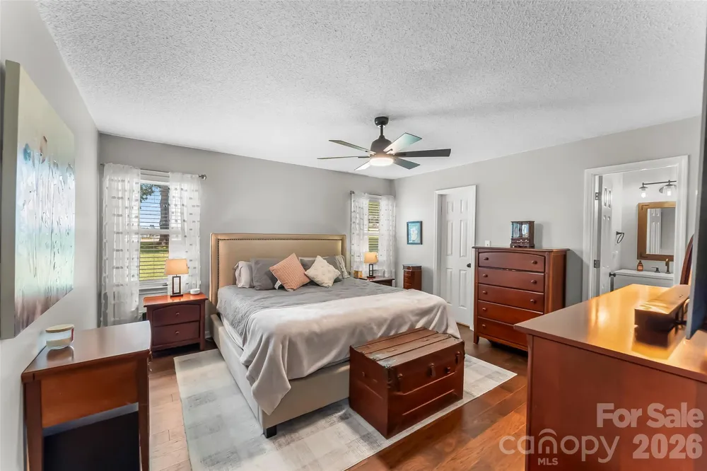 3955 Northernmistic Drive Maiden, NC 28650