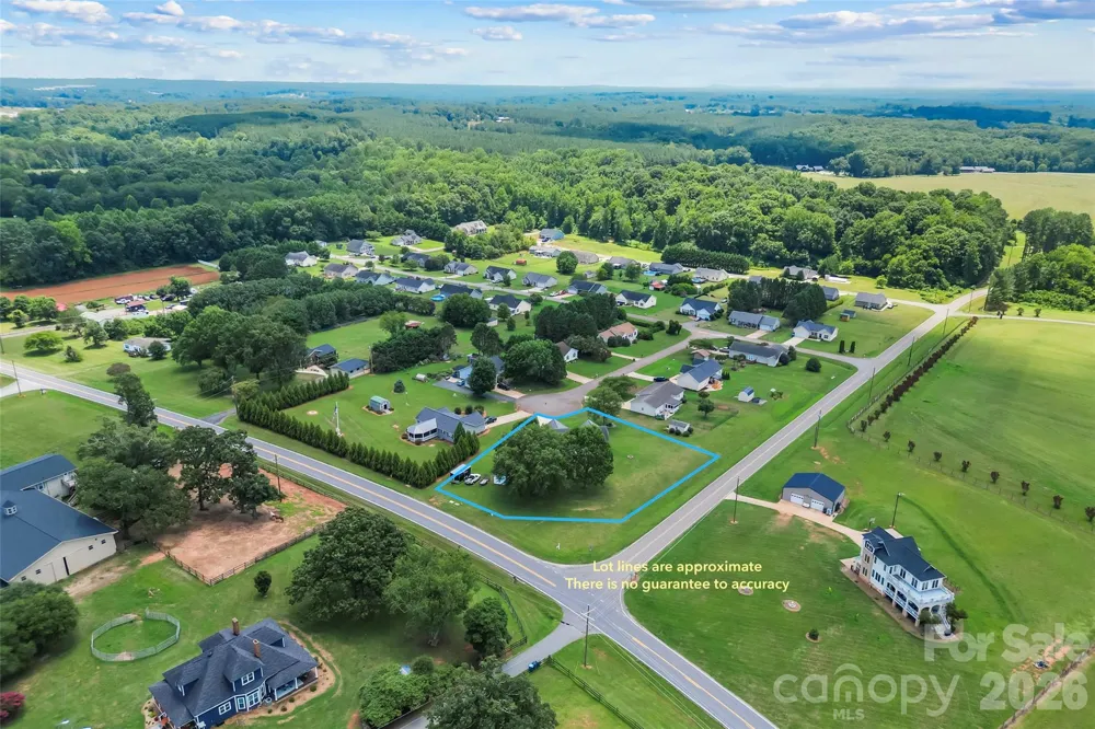 3955 Northernmistic Drive Maiden, NC 28650