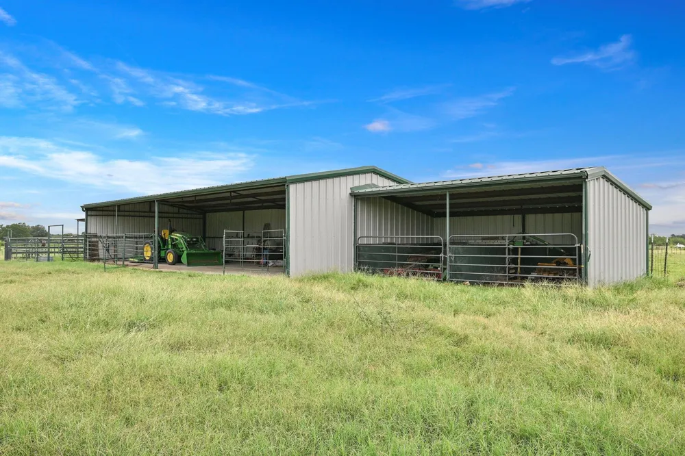955 County Road 228 Cameron, TX 76520