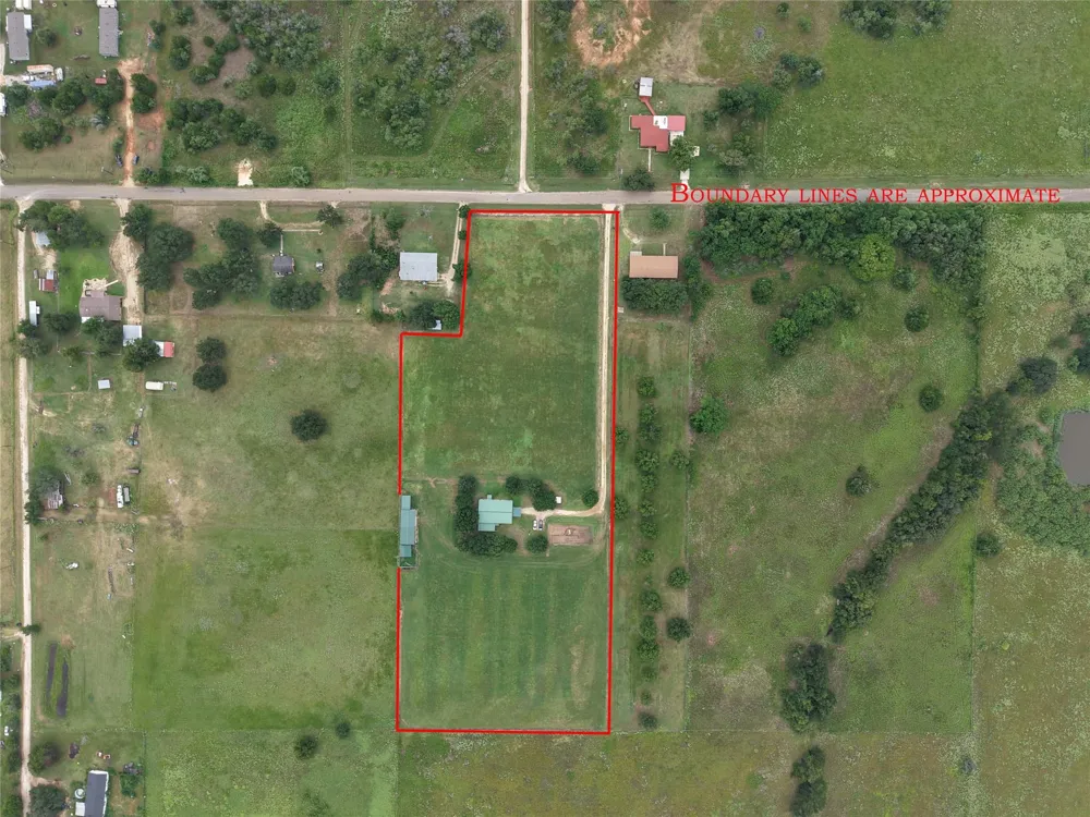 955 County Road 228 Cameron, TX 76520