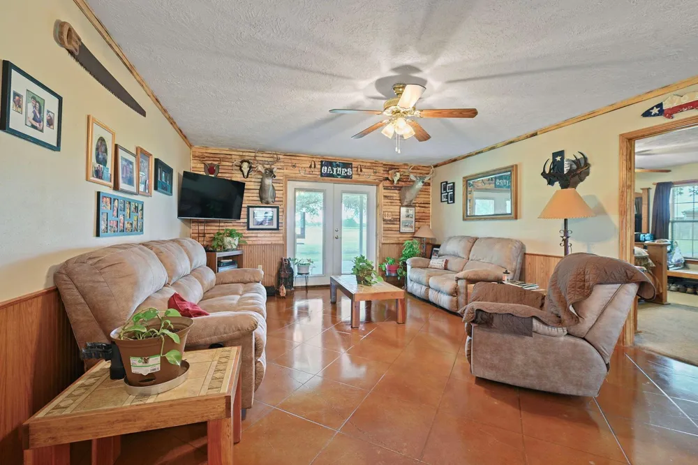 955 County Road 228 Cameron, TX 76520