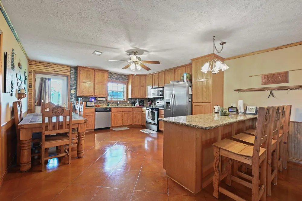 955 County Road 228 Cameron, TX 76520