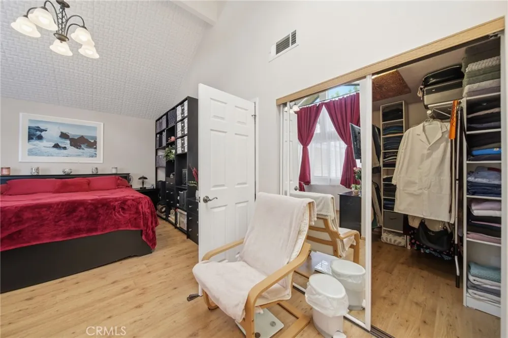 12750 Centralia #80 Lakewood, CA 90715