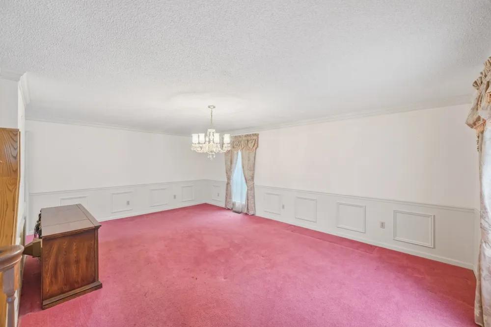 435 Lakeshore Dr Lexington, TN 38351