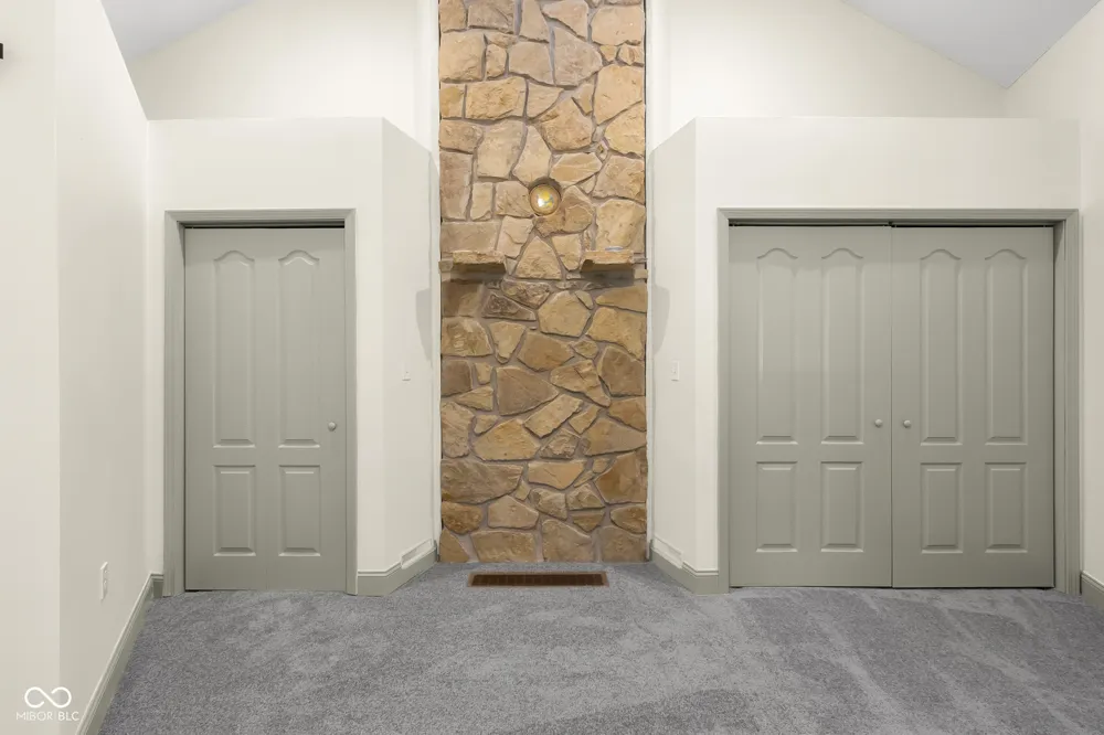 365 Beech Drive Nashville, IN 47448