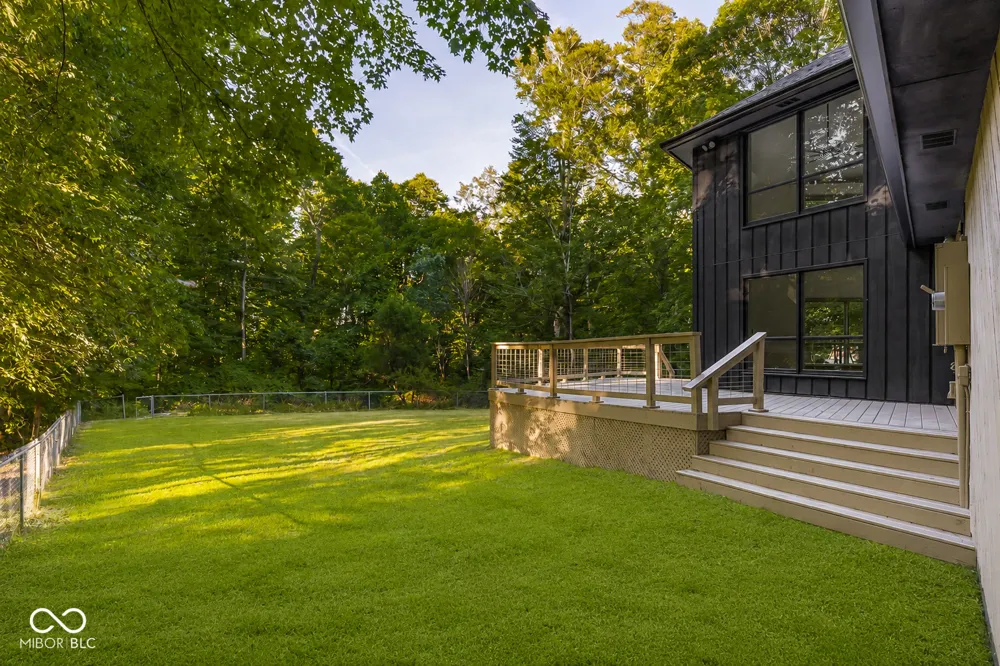 365 Beech Drive Nashville, IN 47448
