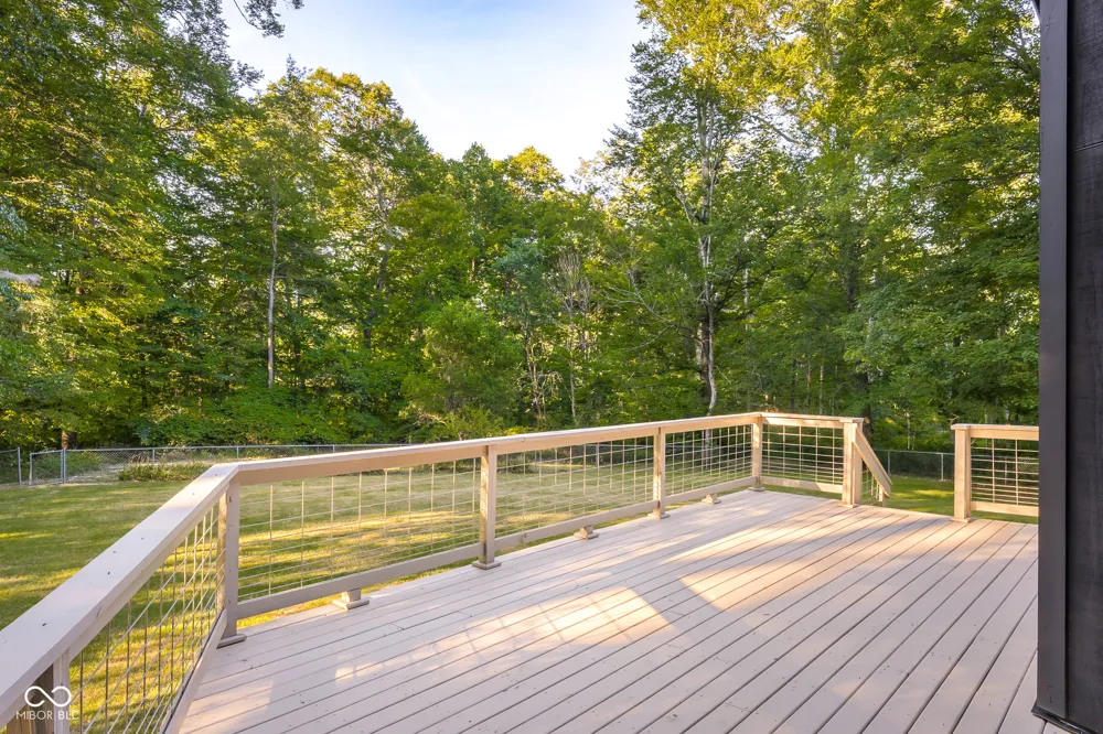 365 Beech Drive Nashville, IN 47448