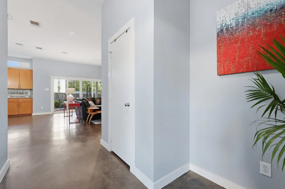 908 Idlewild Court Highland Village, TX 75077
