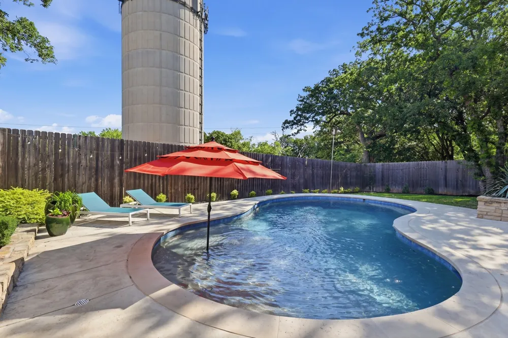 908 Idlewild Court Highland Village, TX 75077