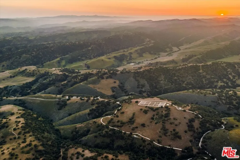 2551 Hwy 101 Buellton, CA 93427
