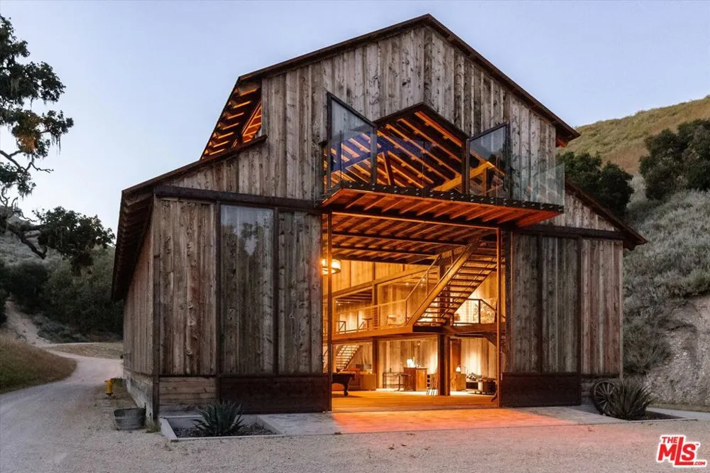 2551 Hwy 101 Buellton, CA 93427