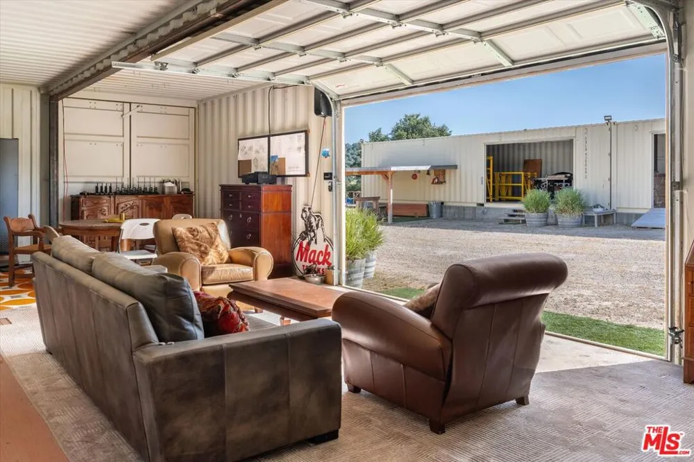 2551 Hwy 101 Buellton, CA 93427