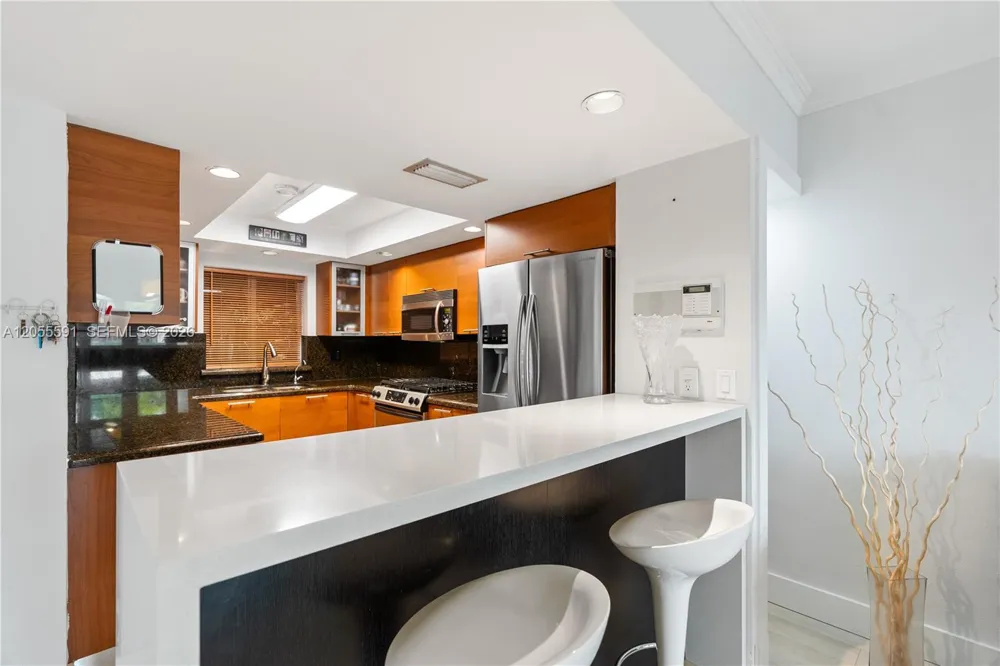 7282 Jacaranda Ln Miami Lakes, FL 33014