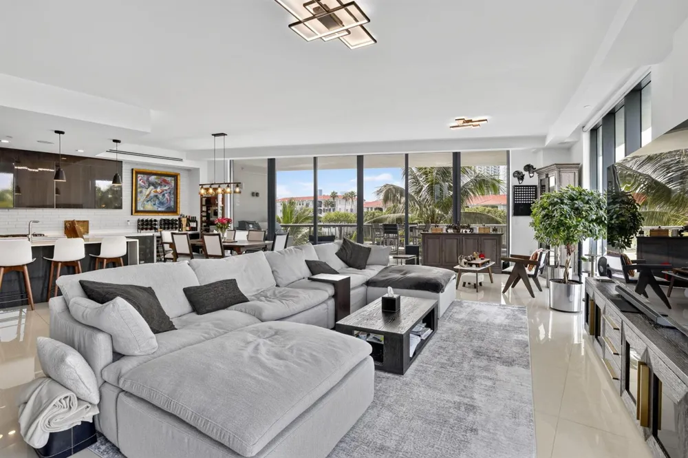 3250 NE 188th Street #201 Aventura, FL 33180