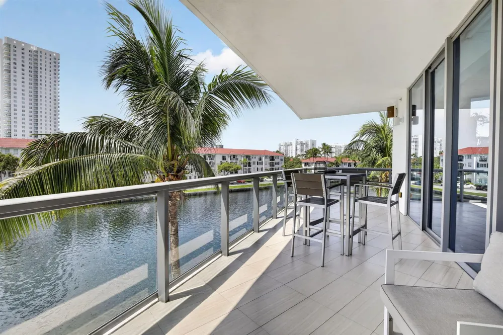 3250 NE 188th Street #201 Aventura, FL 33180