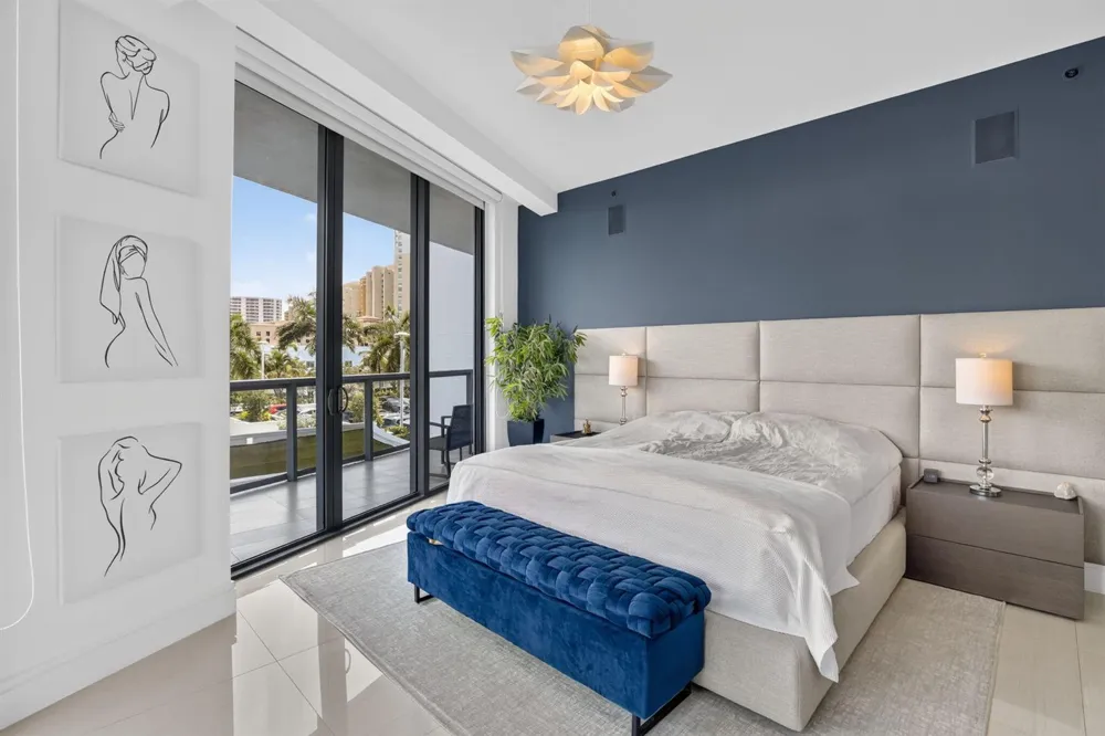 3250 NE 188th Street #201 Aventura, FL 33180