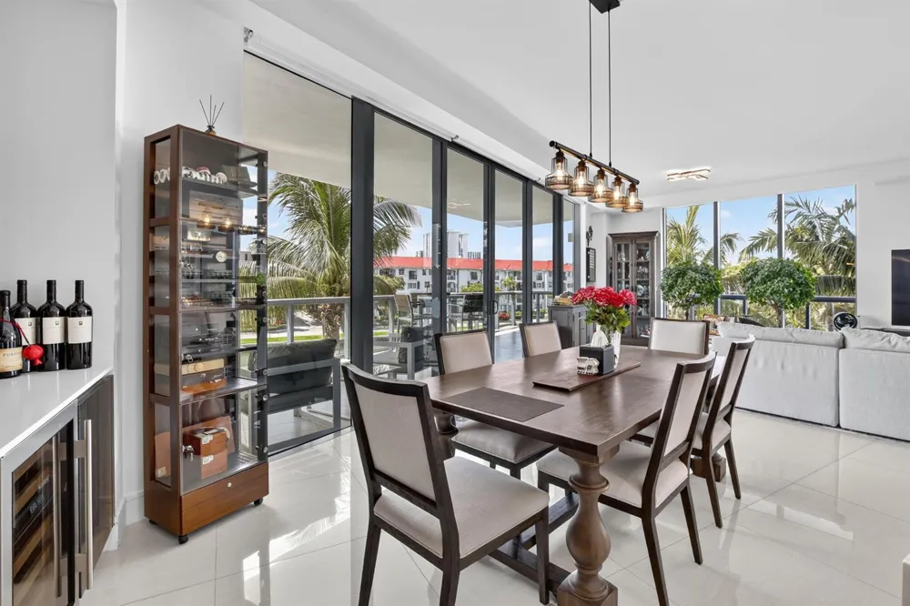 3250 NE 188th Street #201 Aventura, FL 33180