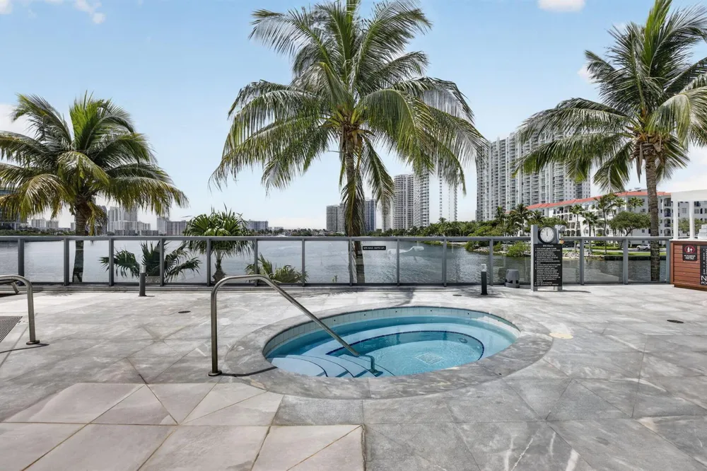3250 NE 188th Street #201 Aventura, FL 33180