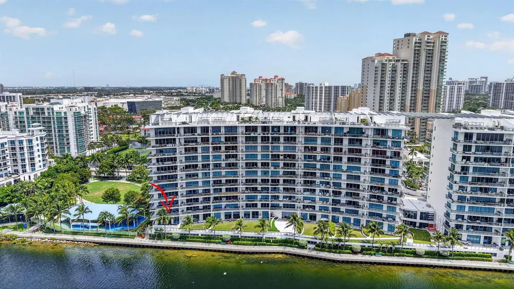 3250 NE 188th Street #201 Aventura, FL 33180