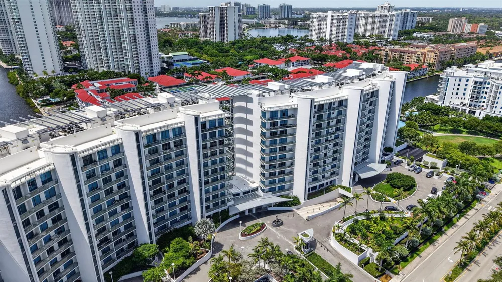 3250 NE 188th Street #201 Aventura, FL 33180