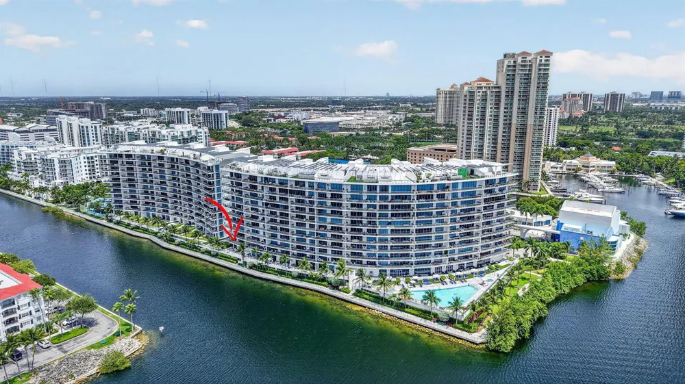 3250 NE 188th Street #201 Aventura, FL 33180