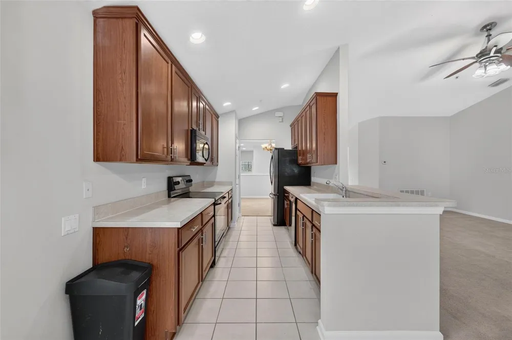 2005 RIVER TURIA CIRCLE Riverview, FL 33578