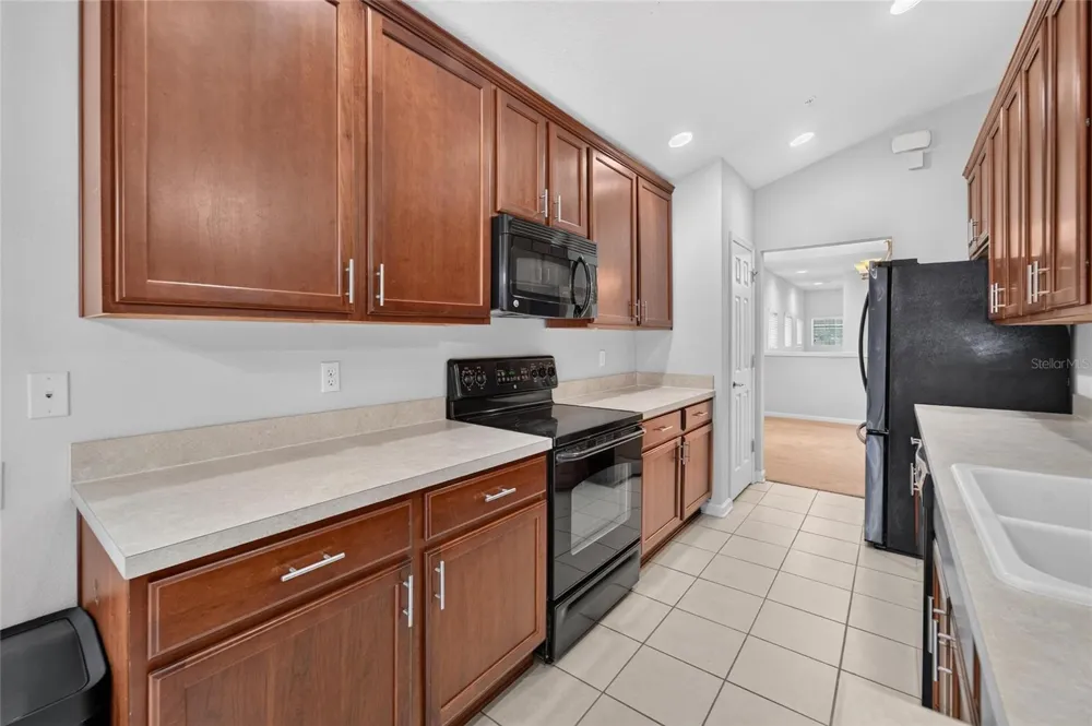 2005 RIVER TURIA CIRCLE Riverview, FL 33578