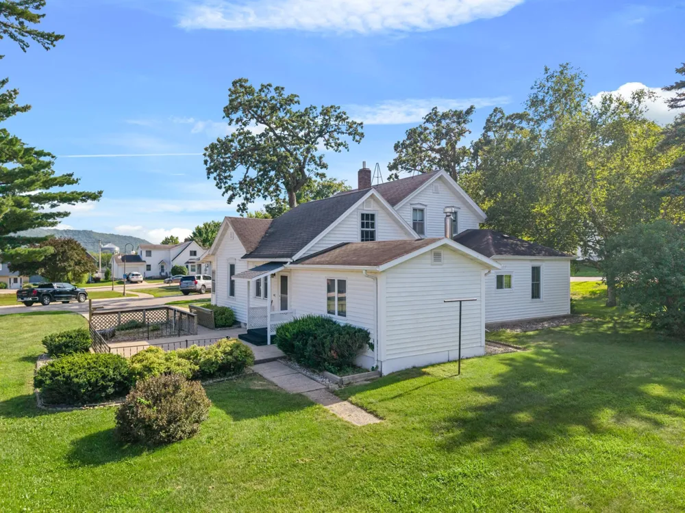 107 W Rushford Avenue Rushford, MN 55971
