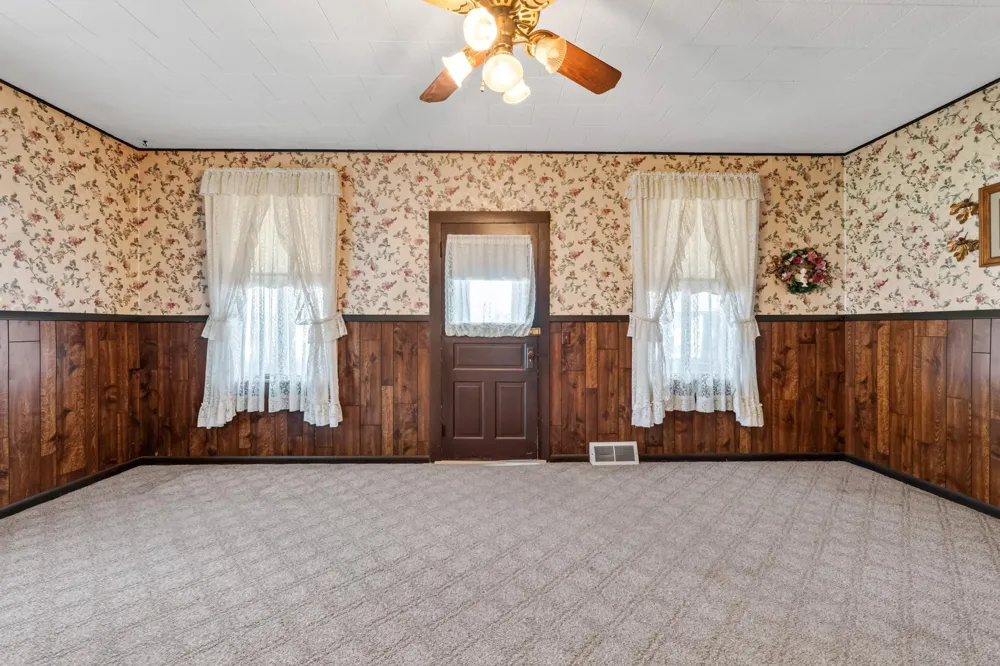 107 W Rushford Avenue Rushford, MN 55971