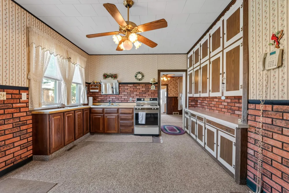 107 W Rushford Avenue Rushford, MN 55971